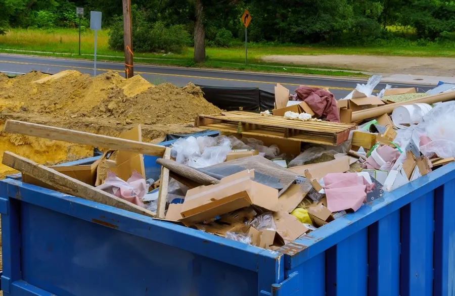 How Junk Removal Services Help During A Move in Summers, AR