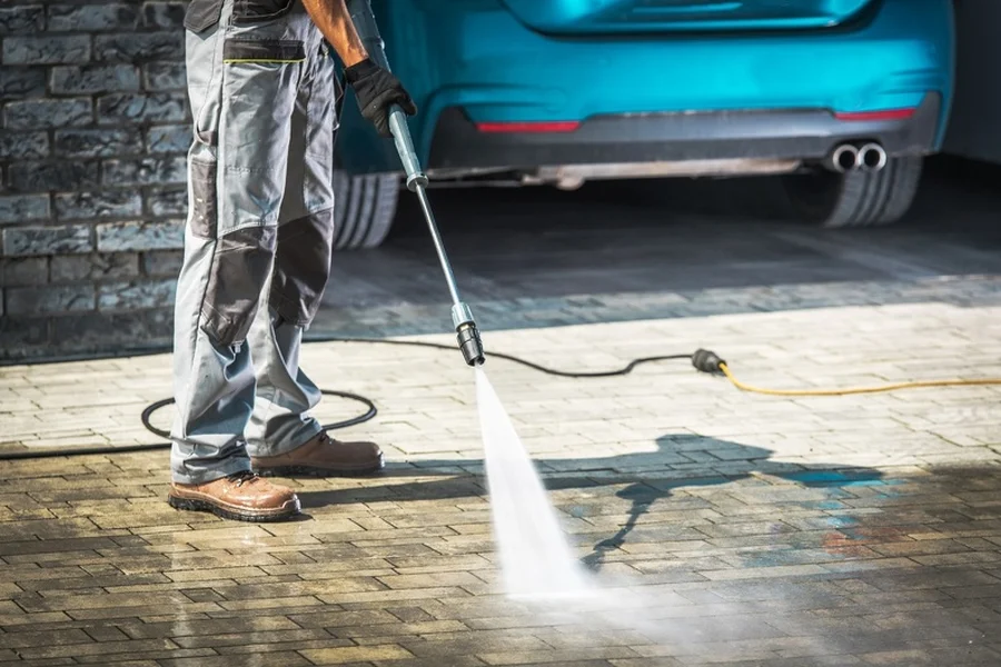 Pressure Washing Tips For Preparing Areas For Heavy Equipment Summers, AR